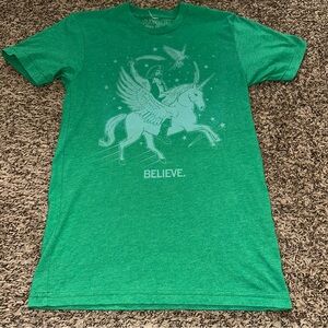 Green Graphic Tee - Short Sleeve
